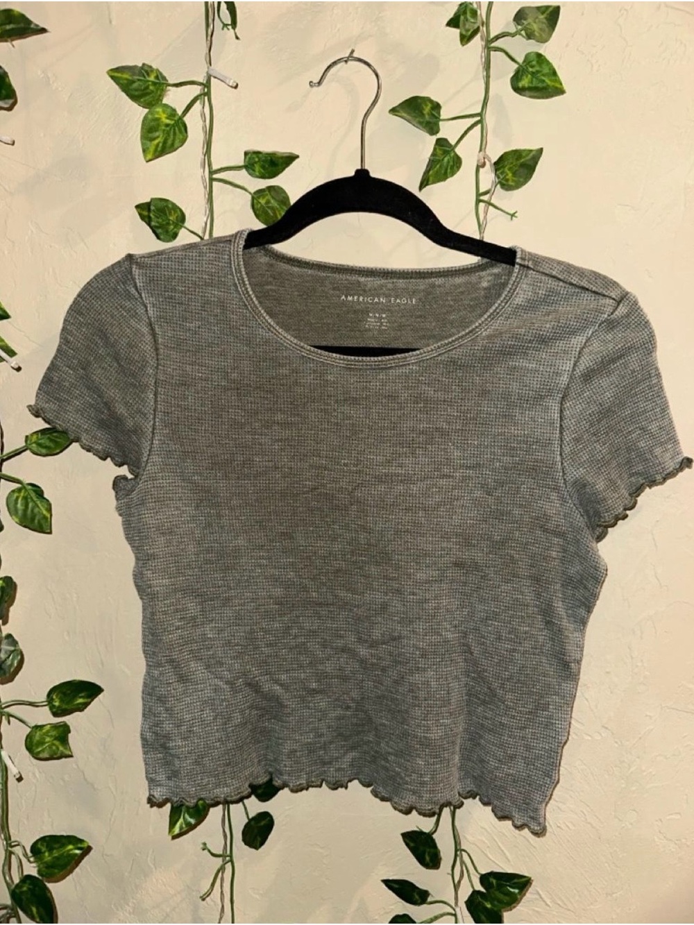 American Eagle Outfitters Olive Green Ribbed Lettuce-Edge Crop Top